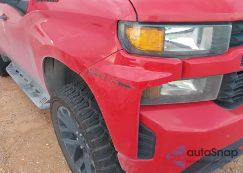 2019 Chevrolet Silverado 1500 Custom z USA, uszkodzony, nr VIN 3GCPWBEHXKG218937